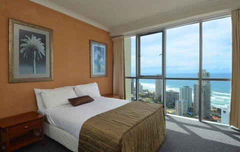 Ocean And Waterway View, 34th Floor, Chevron Renaissance - Lennox Head Accommodation 2