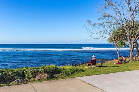OCEAN WAVES - WiFi - Lennox Head Accommodation 2