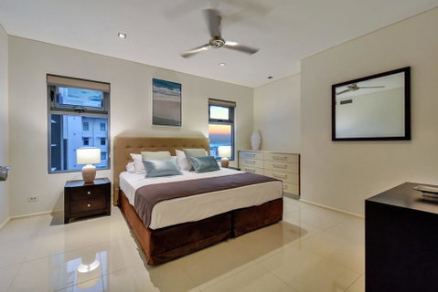 Oceana Darwin Central Oceanfront 3 Bedroom 2 Lounge Room Pool Gym Tennis Court Sleeps 9 - Lennox Head Accommodation 1