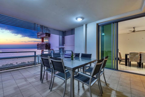 Oceana Darwin Central Oceanfront 3 Bedroom 2 Lounge Room Pool Gym Tennis Court Sleeps 9 - Lennox Head Accommodation 2