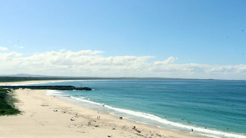 Oceanic 28 - On The Beach! - Lennox Head Accommodation 1