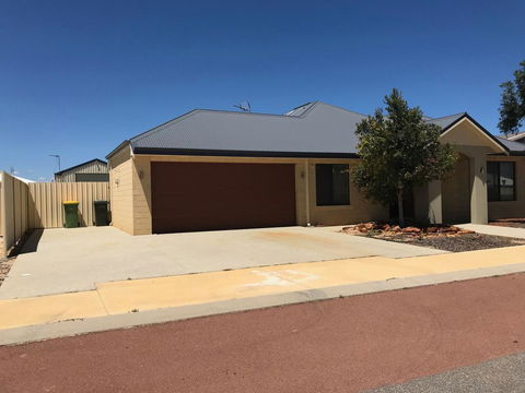 Ohana HQ - Family Getaway - Lennox Head Accommodation 0