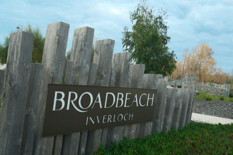 ONE LEVEL AT BROADBEACH RESORT - Lennox Head Accommodation 3