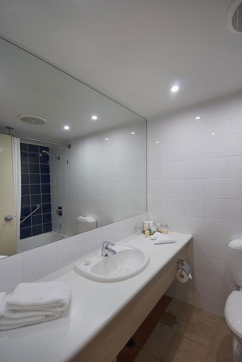 Outback Pioneer Hotel - Lennox Head Accommodation 3