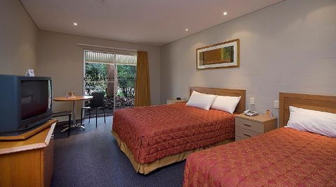 Outback Pioneer Hotel - Lennox Head Accommodation 1
