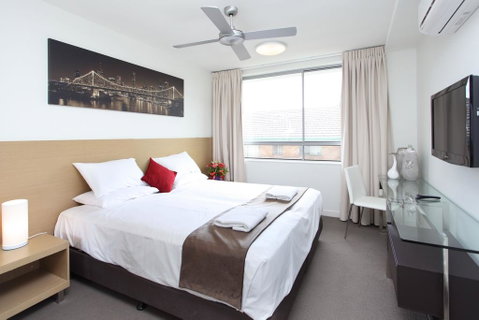 PA Apartments - Lennox Head Accommodation 1