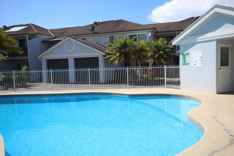 Paradise Waters - No. 13 - Lennox Head Accommodation 0