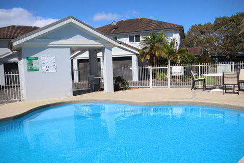 Paradise Waters - No. 19 - Lennox Head Accommodation 0