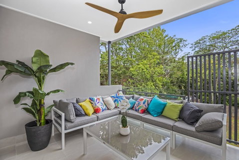 Park Avenue Luxe Townhouse Brand New Sleeps 9 - Lennox Head Accommodation 1