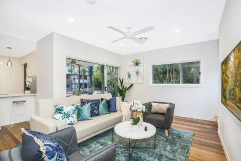 Park Avenue Townhouse Retreat Brisbane Sleeps 10 - Lennox Head Accommodation 3