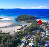 Pelican Beach House Narrawallee - Lennox Head Accommodation