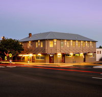 Pier Hotel - Lennox Head Accommodation