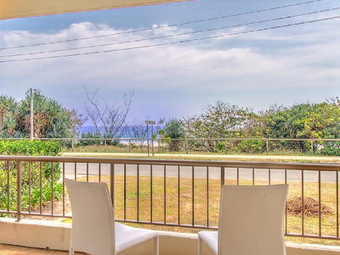 POINTVIEW LODGE, UNIT 2 - Lennox Head Accommodation 0