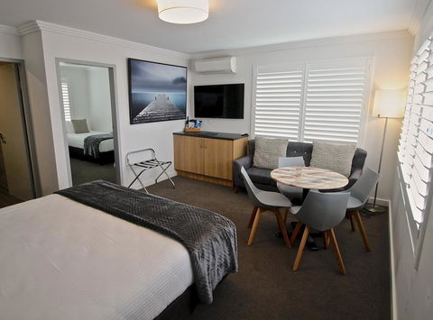 Quays Hotel - Lennox Head Accommodation 2