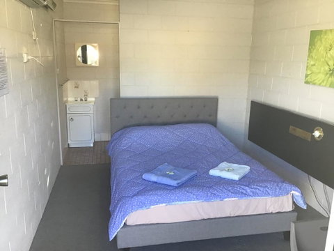 Rankins Springs Motel - Lennox Head Accommodation 2