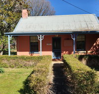Redruth - 2 bedroom cottage situated in wandiligong - Lennox Head Accommodation
