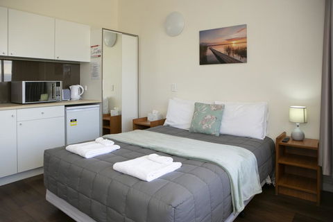 Rivers Apartments Motel Sale Gippsland - Lennox Head Accommodation 0