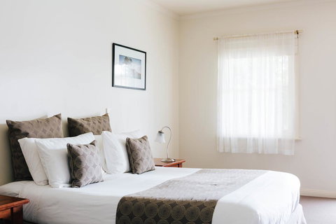 Royal Mail Hotel - Lennox Head Accommodation 2