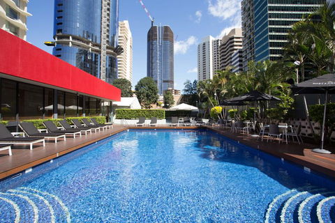 Royal On The Park - Lennox Head Accommodation 0