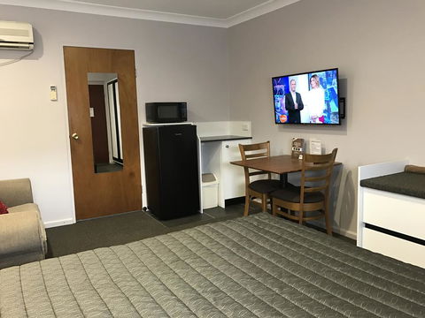 Roydons Motor Inn - Lennox Head Accommodation 0