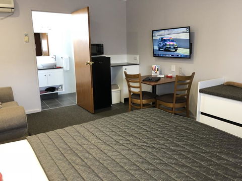 Roydons Motor Inn - Lennox Head Accommodation 1