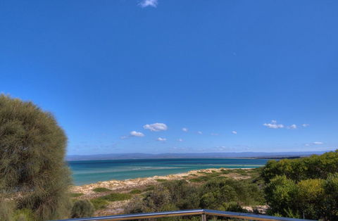 Sandbar Beach House - Lennox Head Accommodation 3
