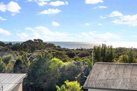 SEASIDE SERENITY 2 - L'Abode Accommodation - Lennox Head Accommodation 3