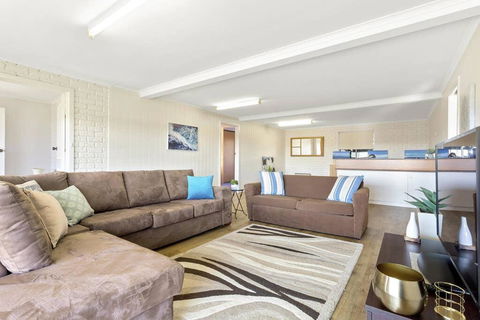 SEASIDE SERENITY 2 - L'Abode Accommodation - Lennox Head Accommodation 0