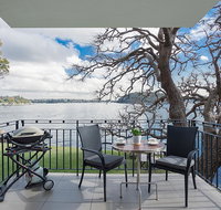 Serene And Stylish Harbourside Apartment - Lennox Head Accommodation