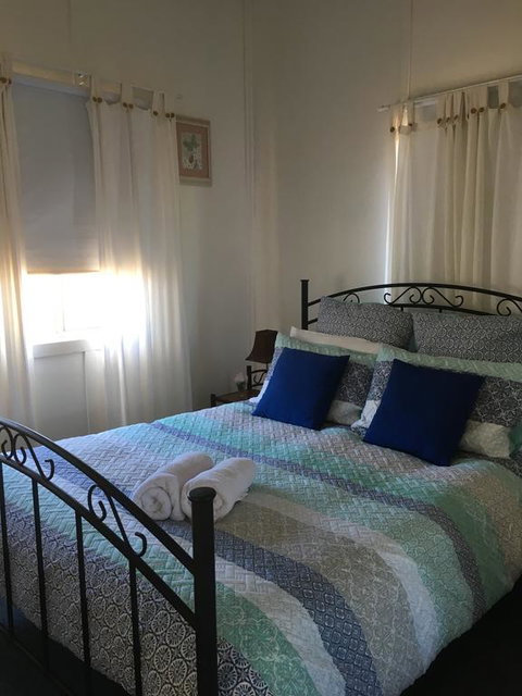 Serenity On Stanthorpe - Lennox Head Accommodation 3