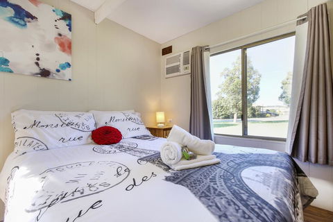Serpentine Falls Tourist Village - Lennox Head Accommodation 3