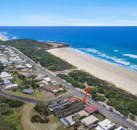 Shelly Beach House 1 - Lennox Head Accommodation