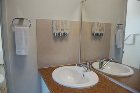 Slipway Hotel Motel - Lennox Head Accommodation 3