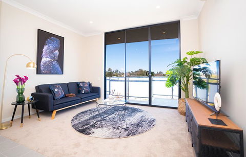 SP246-Brandnew Modern Apt In Penrith With Parking - Lennox Head Accommodation 0