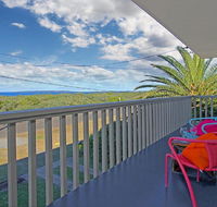 Splash Shack - stunning views of Jervis Bay - Lennox Head Accommodation