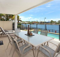 St Lucia 11 - 4 BDRM Canal Home with Pool - Lennox Head Accommodation