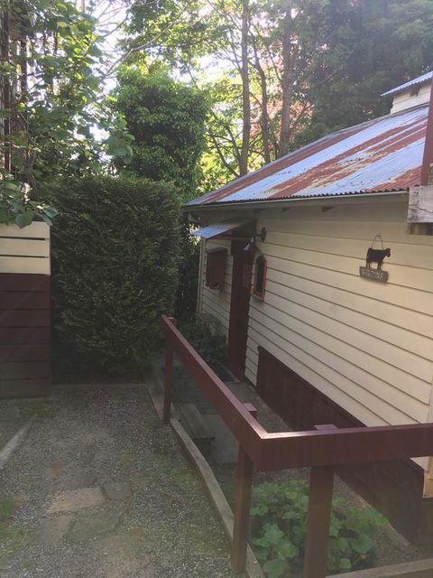 Stone's Throw Cottage Bed And Breakfast - Lennox Head Accommodation 3