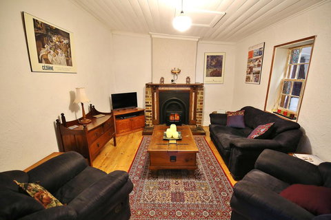 Stonewall Cottage - Lennox Head Accommodation 2