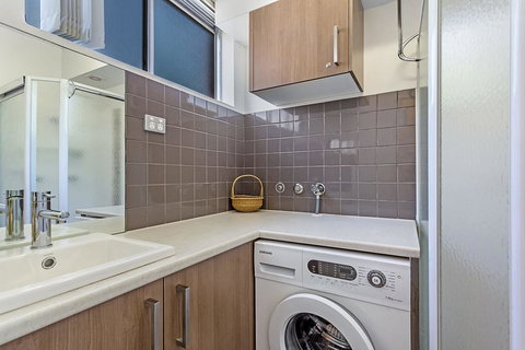 Sunset Court, Unit 1/3 Resthaven Avenue - Lennox Head Accommodation 1