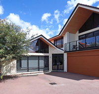 Swanriver Applecross Shortstays - Lennox Head Accommodation