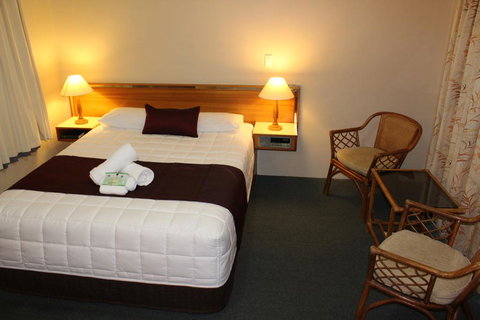 Tabourie Lake Motor Inn - Lennox Head Accommodation 2