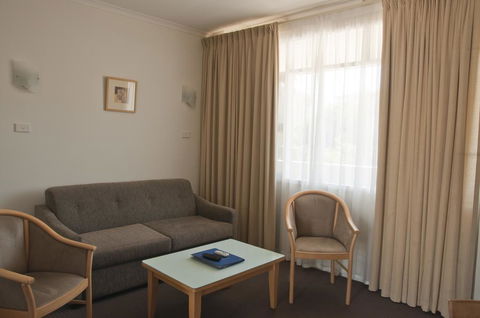 Taft Motor Inn - Lennox Head Accommodation 2