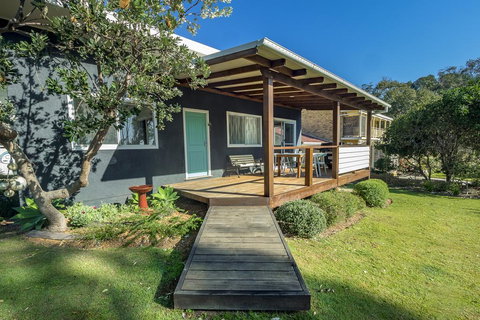 Tallowood Beachfront Cottage - Lennox Head Accommodation 0