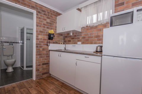 Tally Ho Motor Inn - Lennox Head Accommodation 2