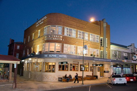 The Alpine Hotel - Lennox Head Accommodation 0