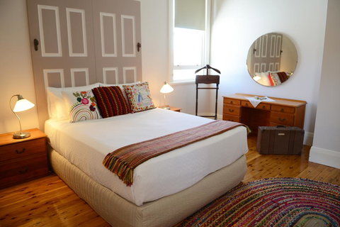 The Bank B&B West Wyalong - Lennox Head Accommodation 1