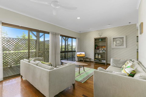 The Beach House, Sunshine Beach - Lennox Head Accommodation 3