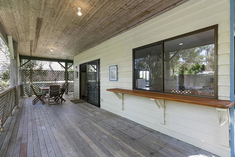 The Beach House, Sunshine Beach - Lennox Head Accommodation 2