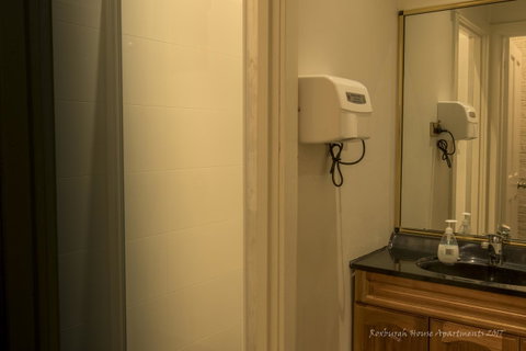 Roxburgh House Apartments - Lennox Head Accommodation 2