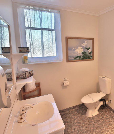 Stamps Of Stanley - Lennox Head Accommodation 22